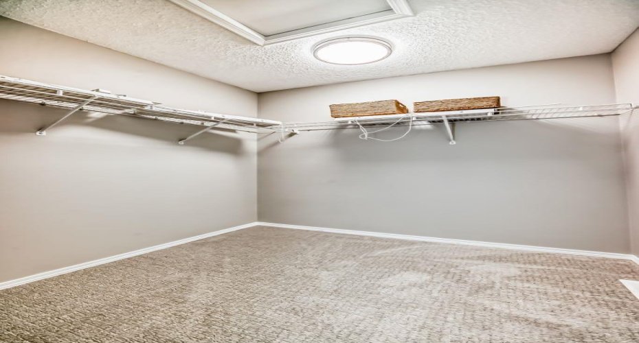 125 Lakeview Shores, Chestermere, Alberta T1X1H1, 4 Bedrooms Bedrooms, ,4 BathroomsBathrooms,Residential,For Sale,Lakeview,A2272906