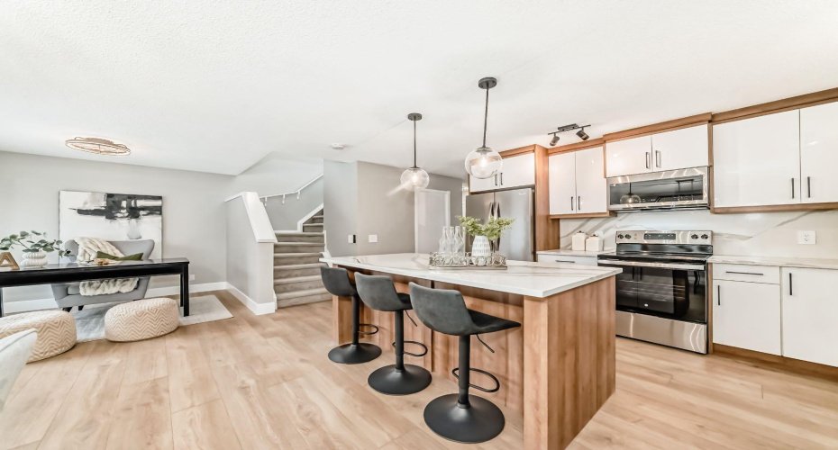 125 Lakeview Shores, Chestermere, Alberta T1X1H1, 4 Bedrooms Bedrooms, ,4 BathroomsBathrooms,Residential,For Sale,Lakeview,A2272906