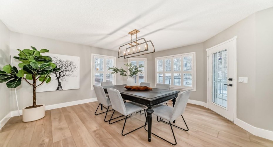 125 Lakeview Shores, Chestermere, Alberta T1X1H1, 4 Bedrooms Bedrooms, ,4 BathroomsBathrooms,Residential,For Sale,Lakeview,A2272906