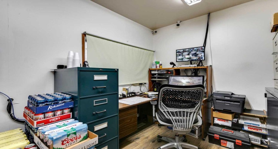 186007 Priddis Valley Road, Rural Foothills County, Alberta T0L1W1, ,Commercial,For Sale,Priddis General Store and Plaza,Priddis Valley,A2215153