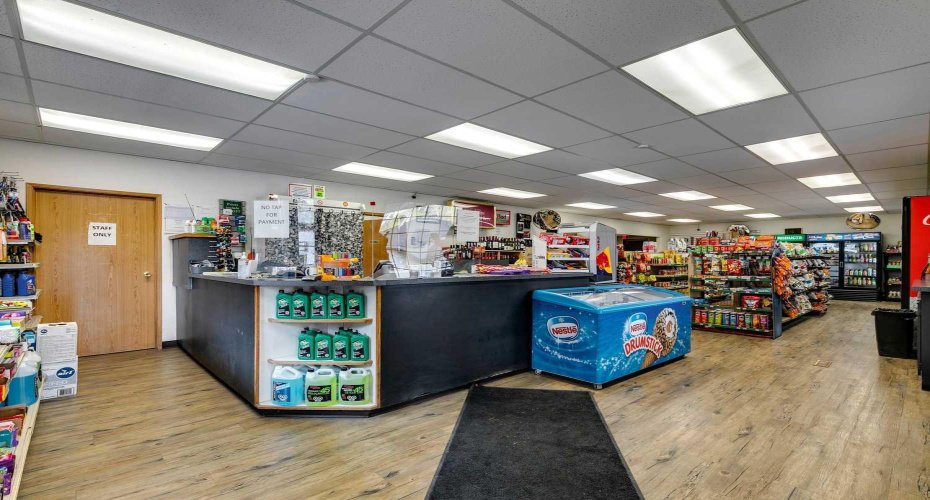 186007 Priddis Valley Road, Rural Foothills County, Alberta T0L1W1, ,Commercial,For Sale,Priddis General Store and Plaza,Priddis Valley,A2215153