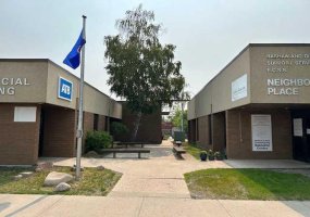 4915 50, Bashaw, Alberta T0B 0H0, ,Commercial,For Sale,50,A2229300