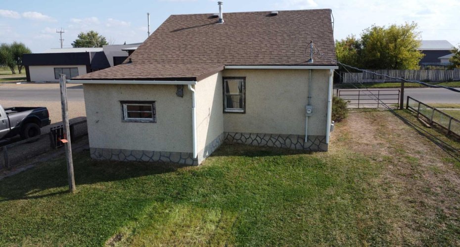 308 1 Avenue, Hanna, Alberta T0J1P0, 2 Bedrooms Bedrooms, ,1 BathroomBathrooms,Residential,For Sale,1,A2257070