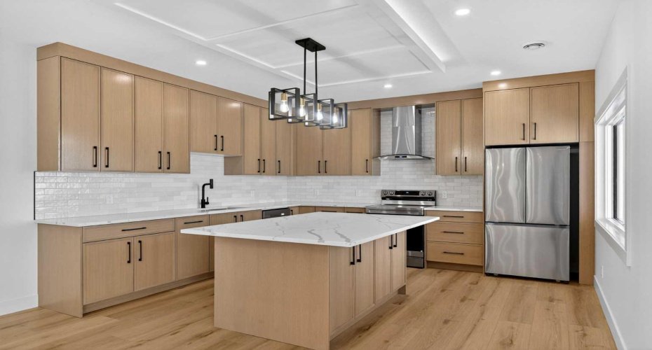 960 South Shore Terrace, Chestermere, Alberta T1X 2S2, 7 Bedrooms Bedrooms, ,7 BathroomsBathrooms,Residential,For Sale,South Shore Terrace,A2273181