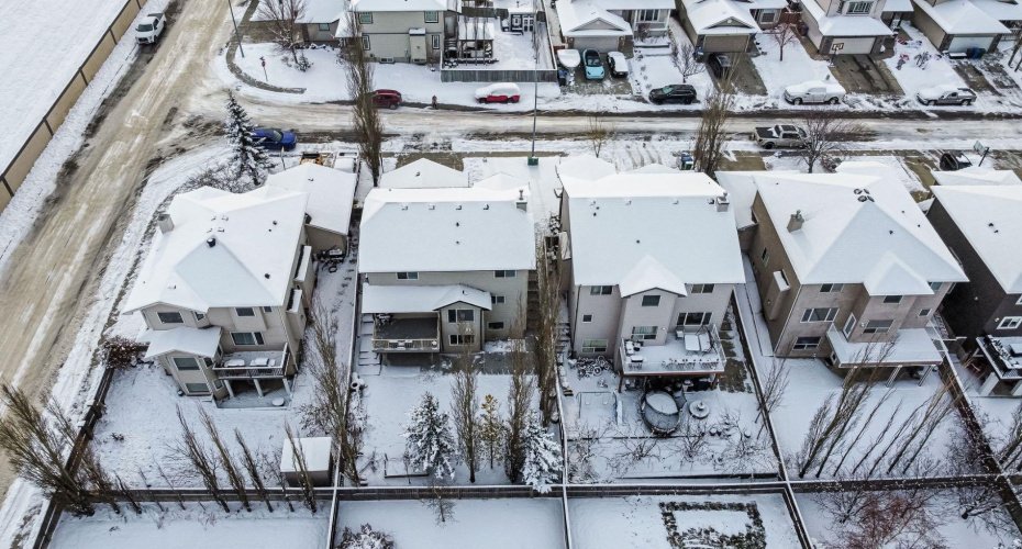 104 Cove Crescent, Chestermere, Alberta T1X 5J1, 5 Bedrooms Bedrooms, ,4 BathroomsBathrooms,Residential,For Sale,Cove,A2272792