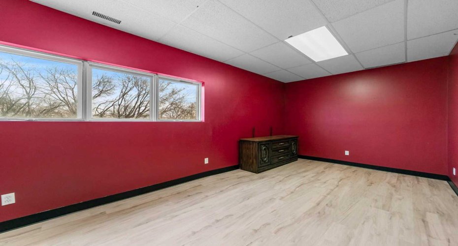 4707 51 Avenue, Camrose, Alberta T4V 0V3, ,Commercial,For Lease,51,A2272882