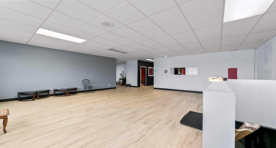4707 51 Avenue, Camrose, Alberta T4V 0V3, ,Commercial,For Lease,51,A2272882