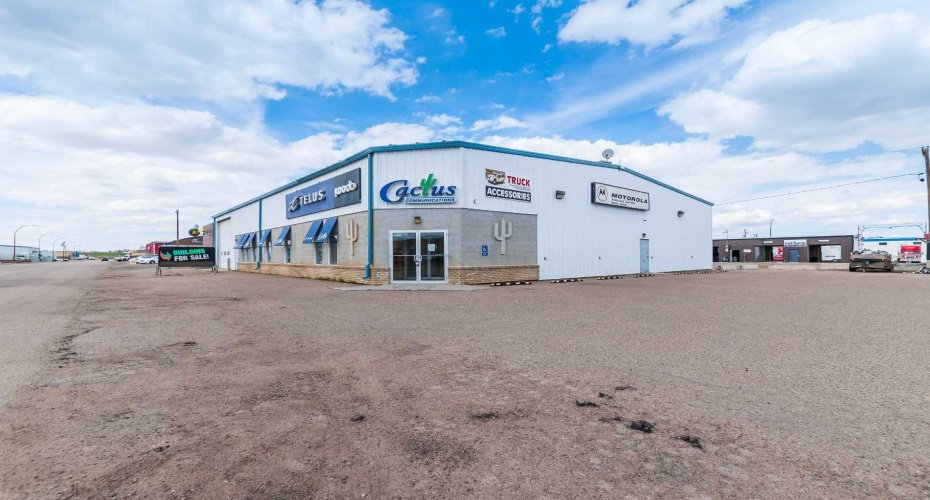 662 16 Street, Medicine Hat, Alberta T1A 4X1, ,Commercial,For Sale,16,A2127332