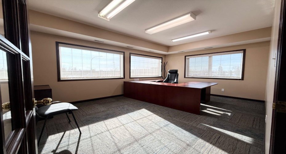 9824 97 Avenue, Grande Prairie, Alberta T8V 7K2, ,Commercial,For Sale,Station 98,97,A2234153