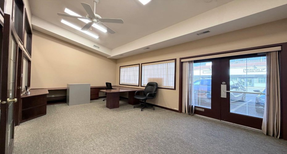 9824 97 Avenue, Grande Prairie, Alberta T8V 7K2, ,Commercial,For Sale,Station 98,97,A2234153