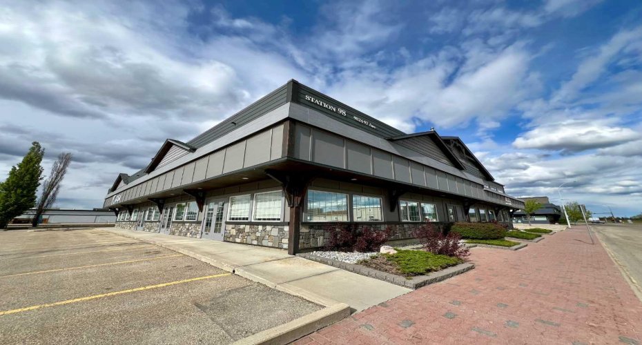 9824 97 Avenue, Grande Prairie, Alberta T8V 7K2, ,Commercial,For Sale,Station 98,97,A2234153