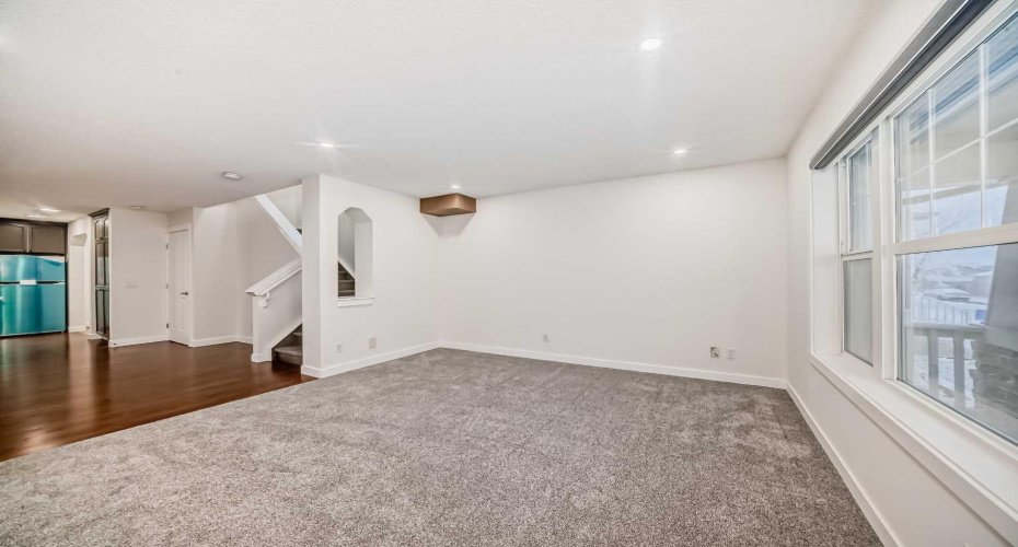 79 Saddlebrook Way, Calgary, Alberta T3J5M8, 5 Bedrooms Bedrooms, ,4 BathroomsBathrooms,Residential,For Sale,Saddlebrook,A2270761