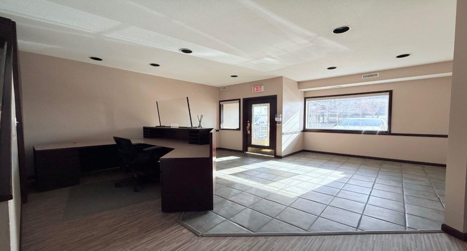 9824 97 Avenue, Grande Prairie, Alberta T8V 7K2, ,Commercial,For Lease,Station 98,97,A2271623