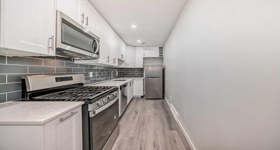 20 Creekstone Drive, Calgary, Alberta T2X4Z5, 4 Bedrooms Bedrooms, ,4 BathroomsBathrooms,Residential,For Sale,Creekstone,A2271853