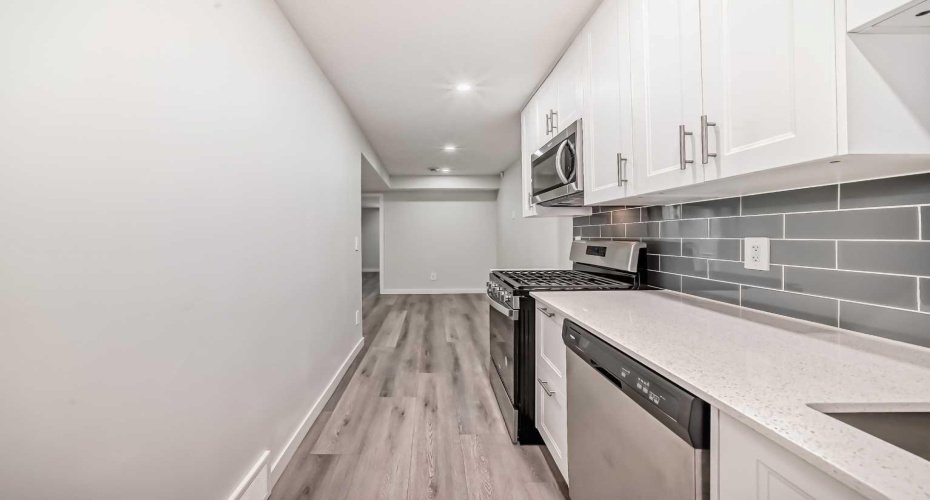 20 Creekstone Drive, Calgary, Alberta T2X4Z5, 4 Bedrooms Bedrooms, ,4 BathroomsBathrooms,Residential,For Sale,Creekstone,A2271853