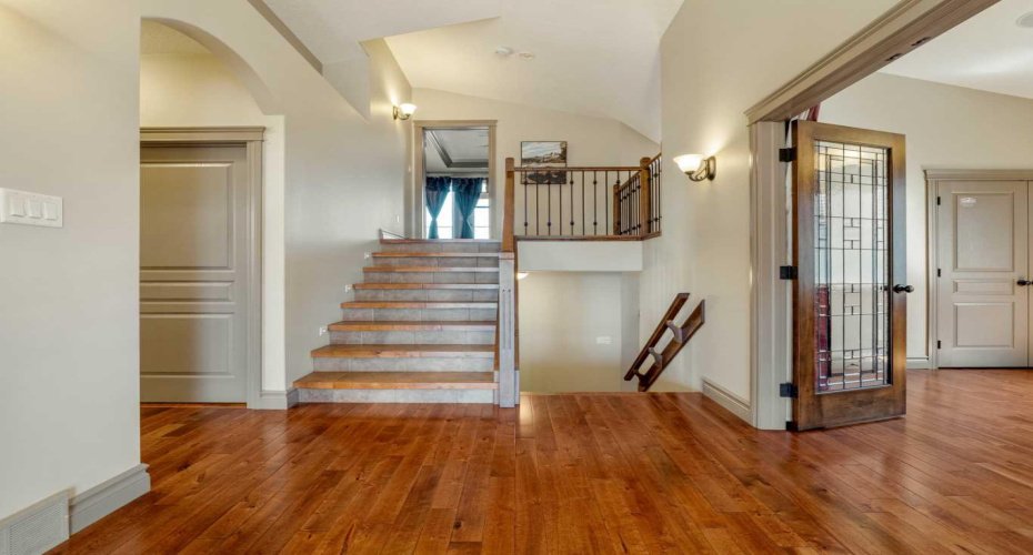 629 Southgate Boulevard, Lethbridge, Alberta T1K 5R5, 5 Bedrooms Bedrooms, ,3 BathroomsBathrooms,Residential,For Sale,Southgate,A2272885