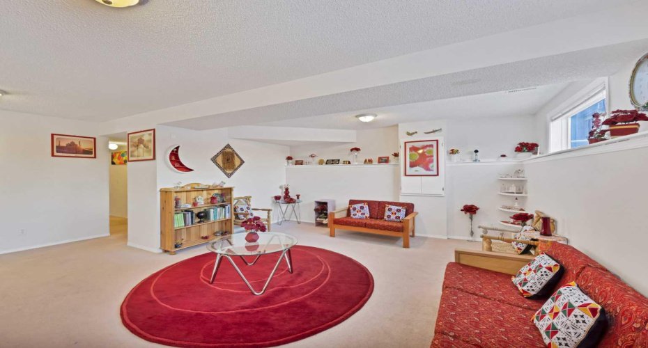 87 Taralea Gardens, Calgary, Alberta T3J 4W5, 3 Bedrooms Bedrooms, ,2 BathroomsBathrooms,Residential,For Sale,Taralea,A2273185