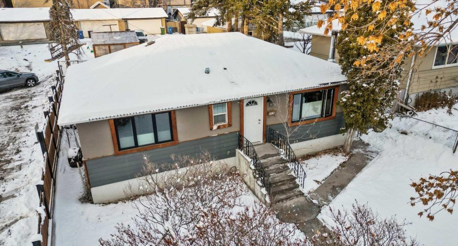 2028-2032-2040 42 Avenue, Calgary, Alberta T2T 2M7, ,Commercial,For Sale,42,A2273357