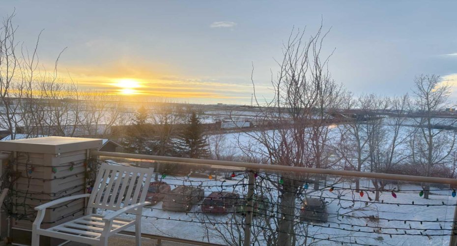 4000 Somervale Court, Calgary, Alberta T2Y 4J3, 2 Bedrooms Bedrooms, ,2 BathroomsBathrooms,Residential,For Sale,Somervale,A2273458