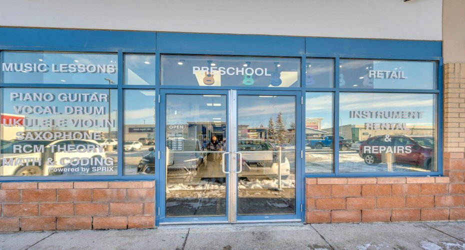 Calgary, Alberta, ,Commercial,For Lease,A2273469