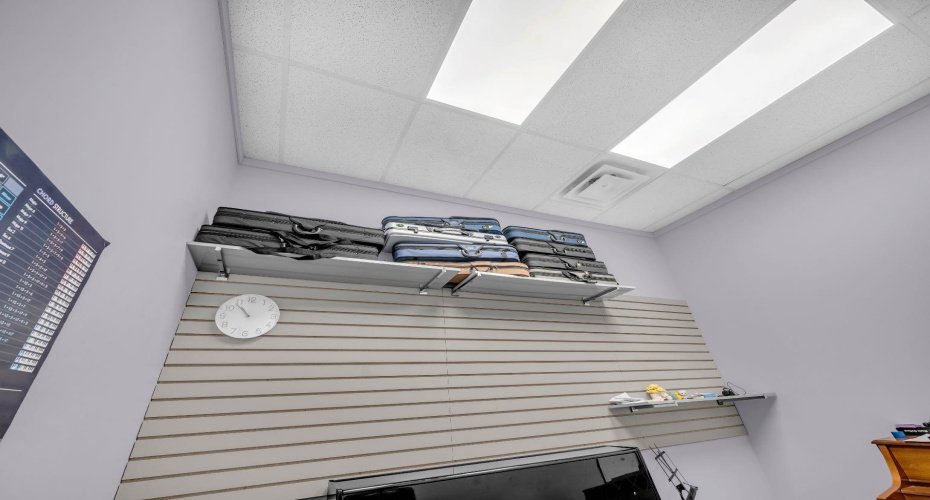 Calgary, Alberta, ,Commercial,For Lease,A2273469