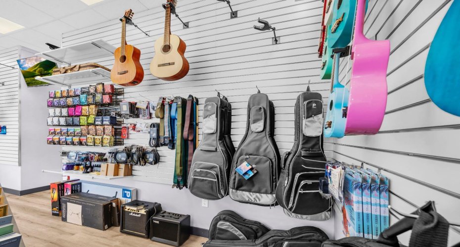 Calgary, Alberta, ,Commercial,For Lease,A2273469