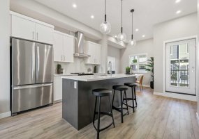 185 Mahogany Gardens, Calgary, Alberta T3M 3Y2, 2 Bedrooms Bedrooms, ,3 BathroomsBathrooms,Residential,For Sale,Mahogany,A2268414