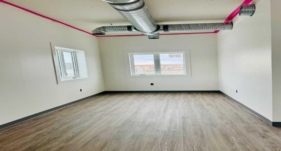 1212 30 Street, Lethbridge, Alberta T1H 7H6, ,Commercial,For Lease,30,A2273740