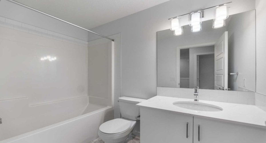 137 Red Embers Link, Calgary, Alberta T3N 2G4, 3 Bedrooms Bedrooms, ,3 BathroomsBathrooms,Residential,For Sale,Red Embers,A2273793