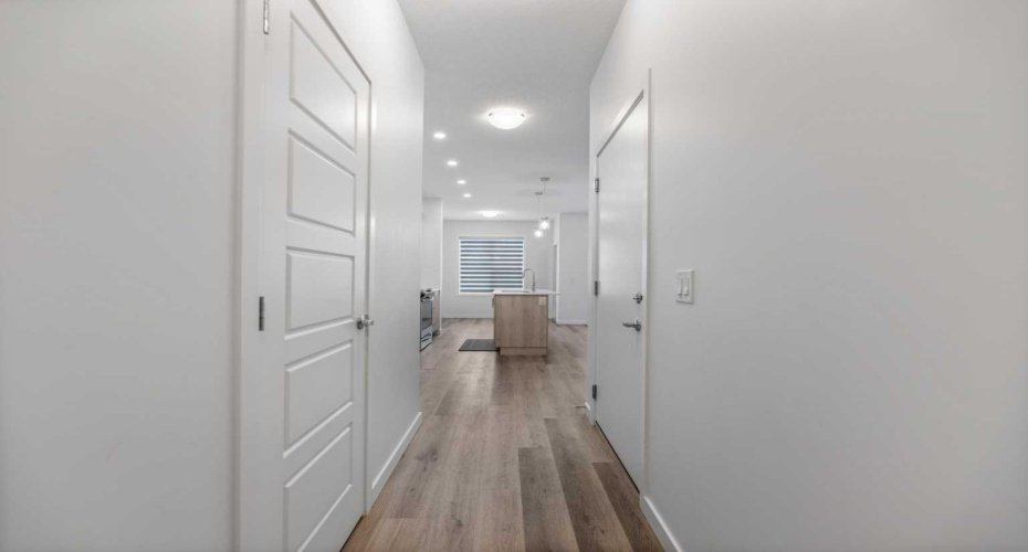137 Red Embers Link, Calgary, Alberta T3N 2G4, 3 Bedrooms Bedrooms, ,3 BathroomsBathrooms,Residential,For Sale,Red Embers,A2273793