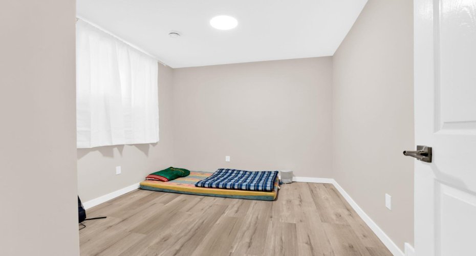 BASEMENT BEDROOM