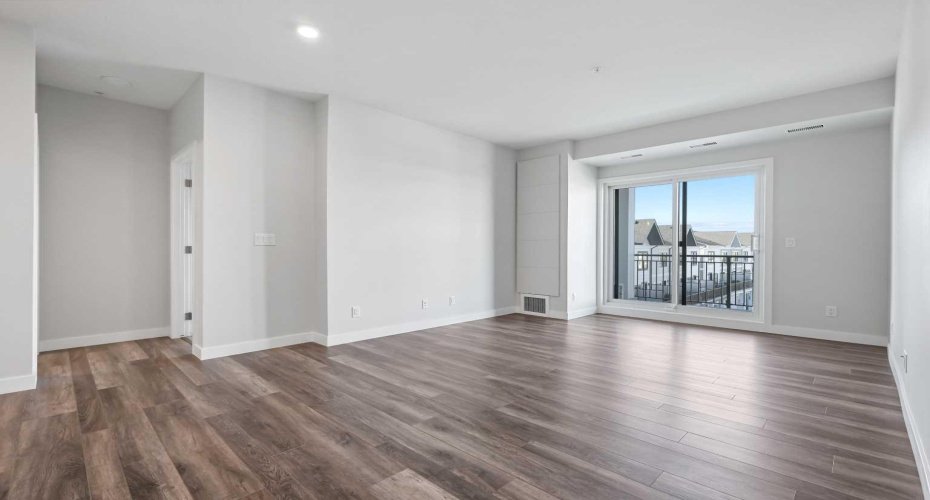 255 Les Jardins Park, Calgary, Alberta T2C 5W9, 2 Bedrooms Bedrooms, ,2 BathroomsBathrooms,Residential,For Sale,Les Jardins,A2273827