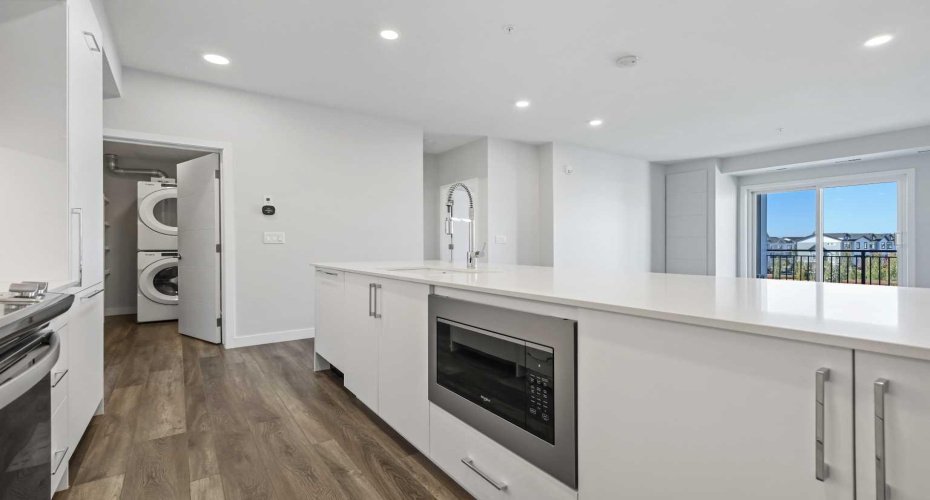 255 Les Jardins Park, Calgary, Alberta T2C 5W9, 2 Bedrooms Bedrooms, ,2 BathroomsBathrooms,Residential,For Sale,Les Jardins,A2273835