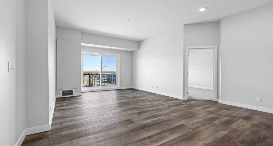 255 Les Jardins Park, Calgary, Alberta T2C 5W9, 2 Bedrooms Bedrooms, ,2 BathroomsBathrooms,Residential,For Sale,Les Jardins,A2273851