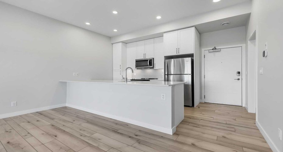 255 Les Jardins Park, Calgary, Alberta T2C 5W9, 2 Bedrooms Bedrooms, ,2 BathroomsBathrooms,Residential,For Sale,Les Jardins,A2273854