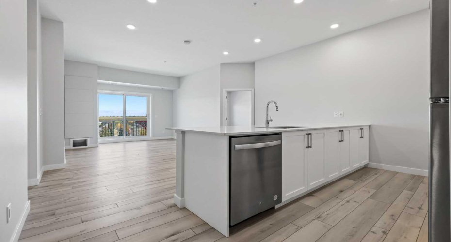 255 Les Jardins Park, Calgary, Alberta T2C 5W9, 2 Bedrooms Bedrooms, ,2 BathroomsBathrooms,Residential,For Sale,Les Jardins,A2273854