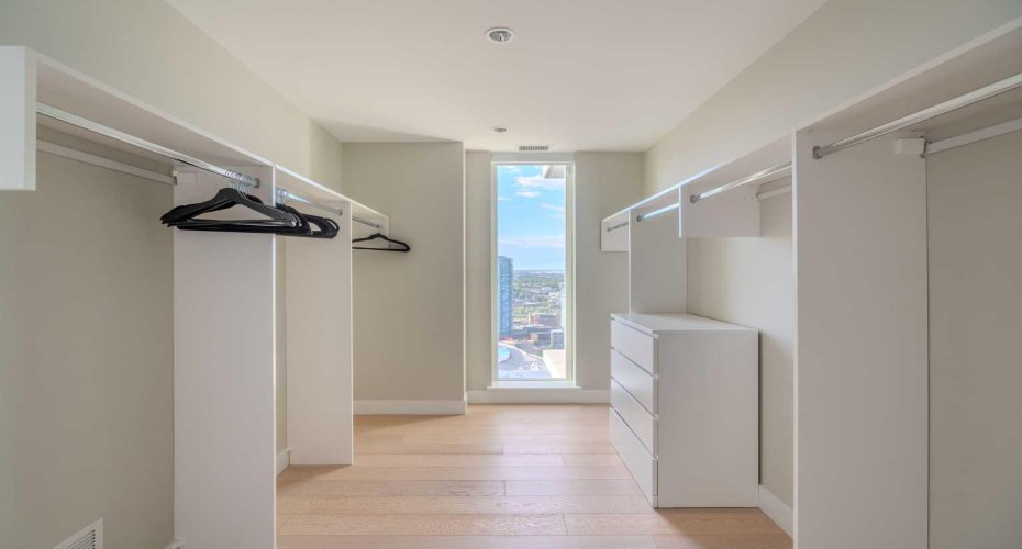 1122 3 Street, Calgary, Alberta T2G 1H7, 2 Bedrooms Bedrooms, ,3 BathroomsBathrooms,Residential,For Sale,3,A2272524