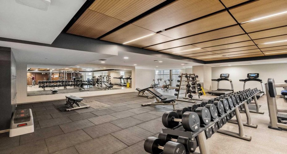 1122 3 Street, Calgary, Alberta T2G 1H7, 2 Bedrooms Bedrooms, ,3 BathroomsBathrooms,Residential,For Sale,3,A2272524