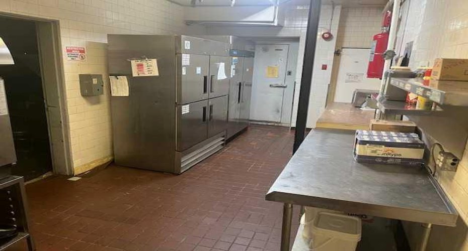 5420 49 Avenue, Whitecourt, Alberta T7S 1P3, ,Commercial,For Lease,49,A2273690