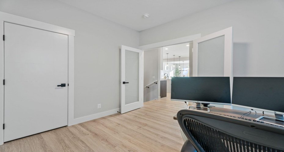 235 Chelsea Park, Chestermere, Alberta T1X 2T3, 3 Bedrooms Bedrooms, ,3 BathroomsBathrooms,Residential,For Sale,Chelsea,A2273444