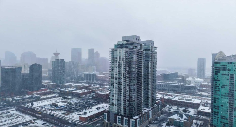 1122 3 Street, Calgary, Alberta T2G 1H7, 2 Bedrooms Bedrooms, ,2 BathroomsBathrooms,Residential,For Sale,3,A2273462