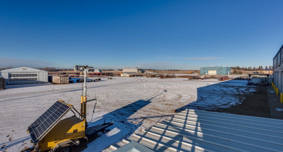 6702 & 6706 44 Avenue, Ponoka, Alberta T4J 1J8, ,Commercial,For Sale,44,A2273519