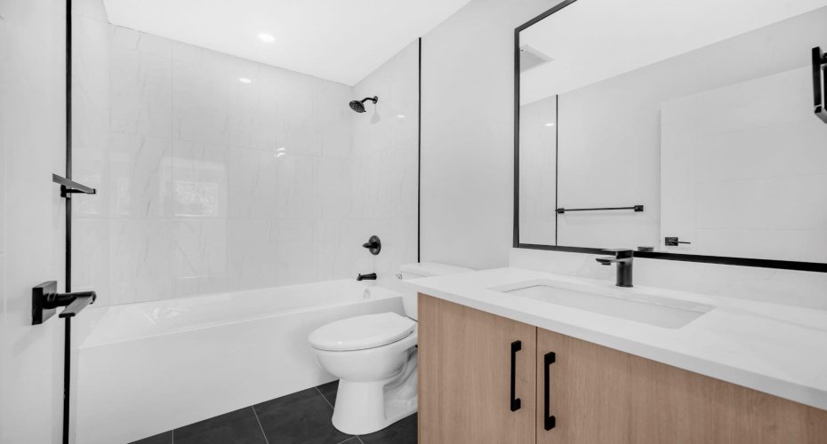 1846 24 Avenue, Calgary, Alberta T2M3T6, 4 Bedrooms Bedrooms, ,4 BathroomsBathrooms,Residential,For Sale,24,A2273937