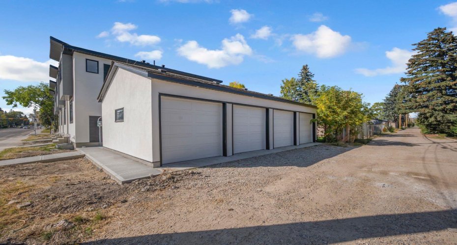1846 24 Avenue, Calgary, Alberta T2M3T6, 4 Bedrooms Bedrooms, ,4 BathroomsBathrooms,Residential,For Sale,24,A2273937