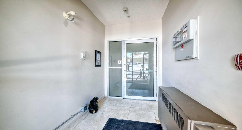 4704 Stanley Road, Calgary, Alberta T2S 2R2, 2 Bedrooms Bedrooms, ,1 BathroomBathrooms,Residential,For Sale,Stanley,A2267749