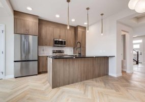 199 Tillotson Drive, Okotoks, Alberta T1S 4Z5, 3 Bedrooms Bedrooms, ,3 BathroomsBathrooms,Residential,For Sale,Tillotson,A2274220