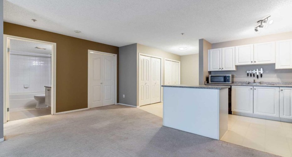 4000 Citadel Meadow Point, Calgary, Alberta T3G 5N5, 1 Bedroom Bedrooms, ,1 BathroomBathrooms,Residential,For Sale,Citadel Meadow,A2274306