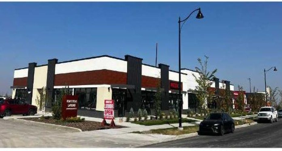 64 HOMESTEAD Gate, Calgary, Alberta T3J 5V4, ,Commercial,For Lease,HOMESTEAD,A2274733