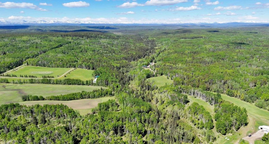 5544 Township Road 302, Rural Mountain View County, Alberta T0M 0R0, 4 Bedrooms Bedrooms, ,4 BathroomsBathrooms,Residential,For Sale,Township Road 302,A2274890