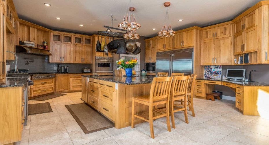 25011 TWP RD 464, Rural Vermilion River, County of, Alberta T0B 3R0, 6 Bedrooms Bedrooms, ,8 BathroomsBathrooms,Residential,For Sale,TWP RD 464,A2274907